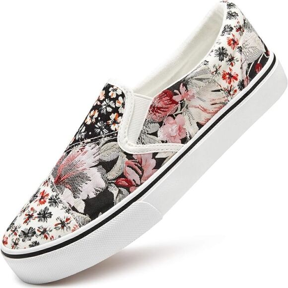 (3-3148)  🔥3/$20🔥  Women's Slip on Canvas Sneakers  Sz 5 - Picture 1 of 13